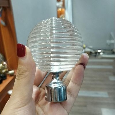 Εξαρτήματα ράβδων κουρτινών κρυστάλλου μετάλλων 28mm εργοστασίων άμεσα χονδρικά 16/19mm