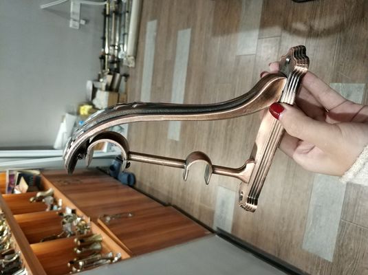 Χαλκού χαλκού χρώματος κουρτινών κατόχων εξαρτήματα κουρτινών υποστηριγμάτων ράβδων κουρτινών μετάλλων 28/19mm διπλά