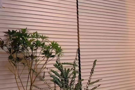 Κυματισμός τηλεχειρισμού Λα Shangri τυφλών μηχανών Tuya που διπλώνει για το καθιστικό