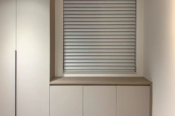 Αντιανεμικό σύγχρονο ύφος Drapes παραθύρων γραφείων Wifi για το γραφείο καφέδων