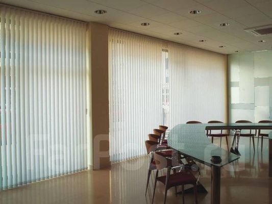 Υφασματεμποριών κάθετη τυφλών κάθετη κουρτίνα ονείρου χωρισμάτων μπαλκονιών γραφείων κρεβατοκάμαρων καθιστικών συσκότισης τυφλών ηλεκτρική